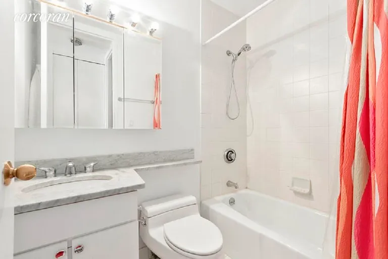 New York City Real Estate | View 350 West 50th Street, 24A | room 3 | View 4