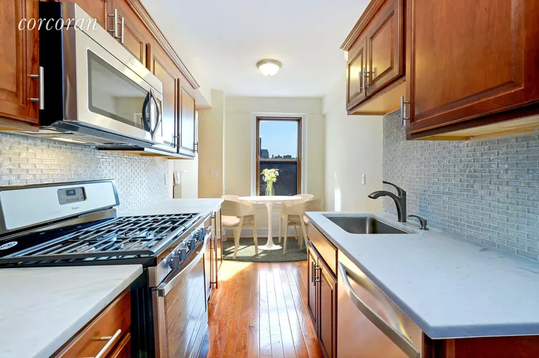 New York City Real Estate | View 136 Waverly Place, 8A | Eat-In Windowed Kitchen | View 4