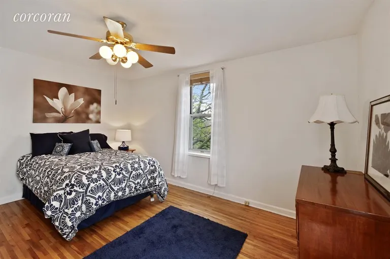 New York City Real Estate | View 221 Mcdonald Avenue, 6N | room 1 | View 2
