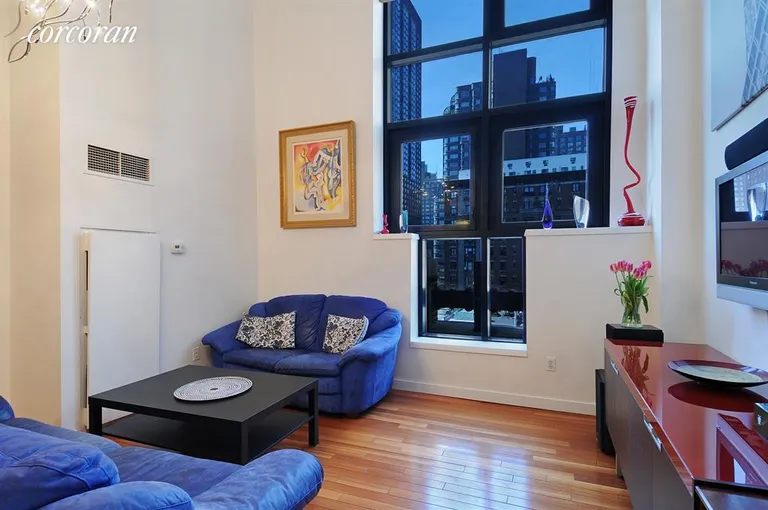 New York City Real Estate | View 135 West 70th Street, 7F | 2 Beds, 2 Baths | View 1