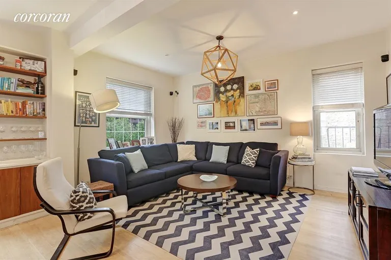 New York City Real Estate | View 45 Pineapple Street, 4B | 2 Beds, 2 Baths | View 1