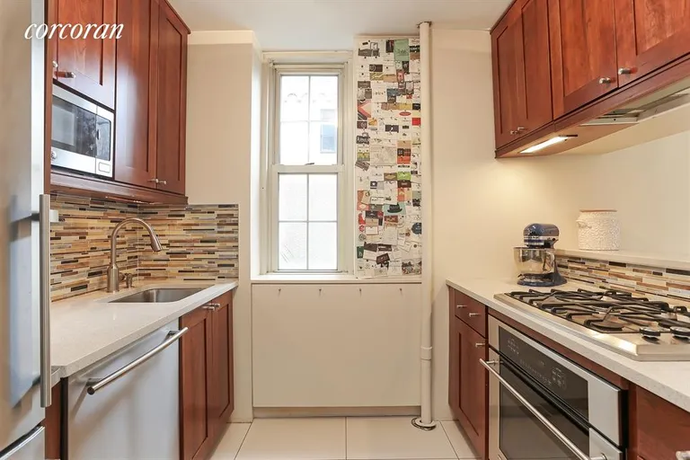 New York City Real Estate | View 45 Pineapple Street, 4B | Kitchen | View 2