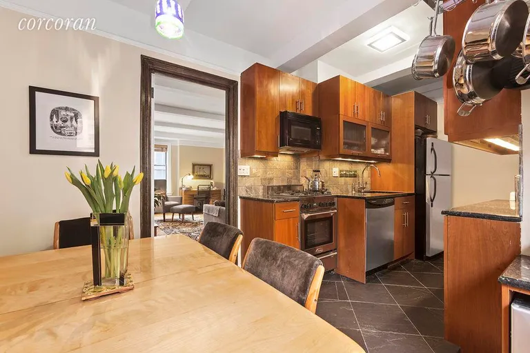New York City Real Estate | View 175 West 93rd Street, 6D | Eat-In-Kitchen | View 2