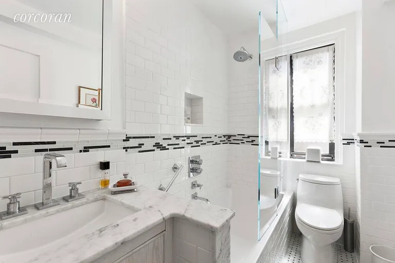 New York City Real Estate | View 175 West 93rd Street, 6D | Renovated Bathroom | View 5