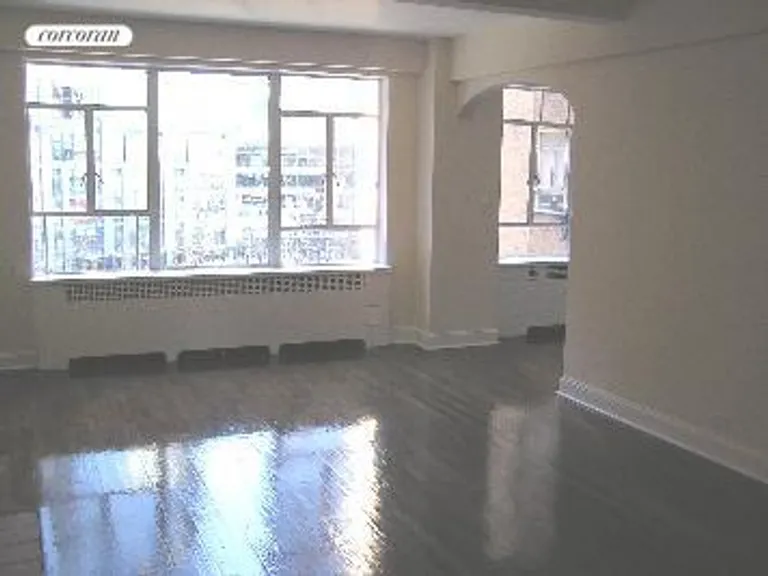 New York City Real Estate | View 240 Central Park South, 7F | room 8 | View 9