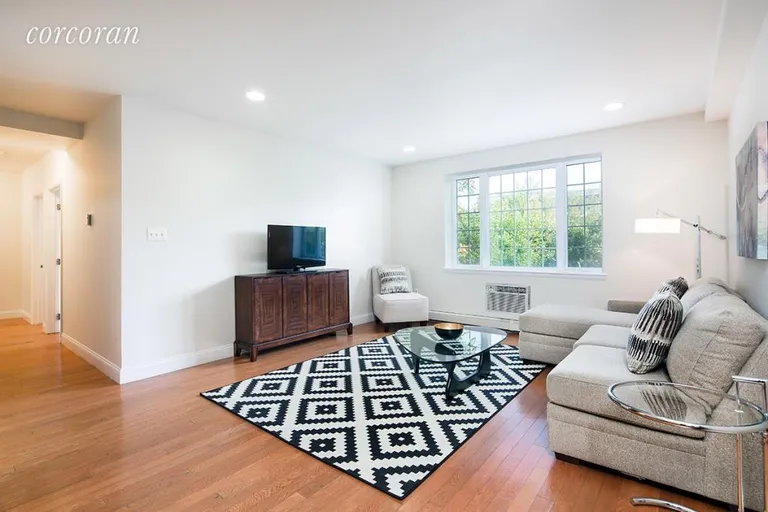 New York City Real Estate | View 480 Eastern Parkway, 2B | 2.5 Beds, 1 Bath | View 1