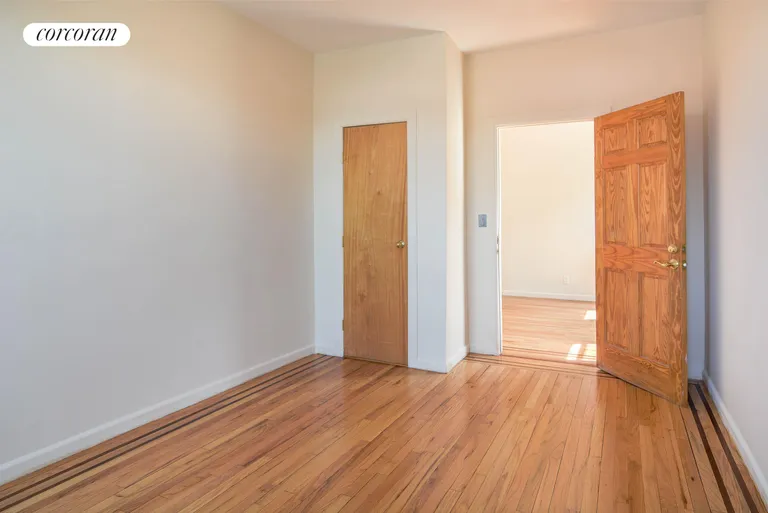 New York City Real Estate | View 47-42 48th Street, 3R | room 3 | View 4