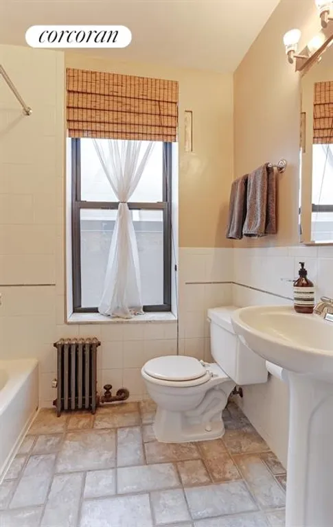New York City Real Estate | View 251 Pacific Street, 18 | Bathroom | View 4