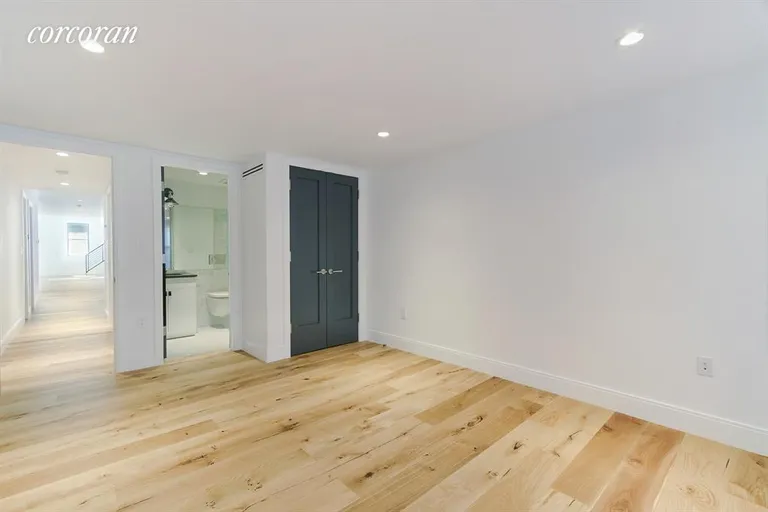 New York City Real Estate | View 226 Pacific Street | First floor bedroom with en suite bath | View 15