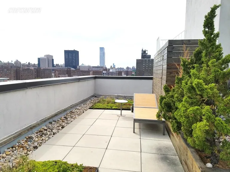 New York City Real Estate | View 2021 First Avenue, 2B | room 19 | View 20