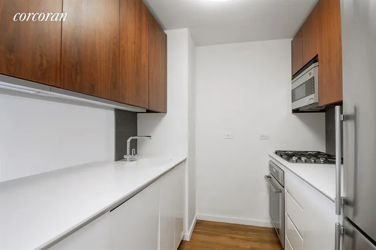 New York City Real Estate | View 515 East 72nd Street, 9A | Kitchen | View 2