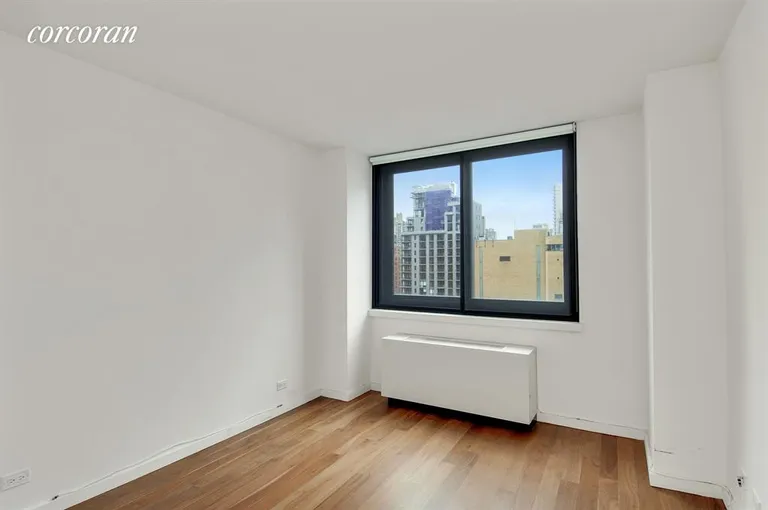 New York City Real Estate | View 515 East 72nd Street, 9A | Bedroom | View 3