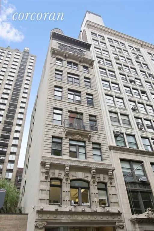 New York City Real Estate | View 11 East 22nd Street, 7TH FL | Front of 11 East 22nd Street | View 15