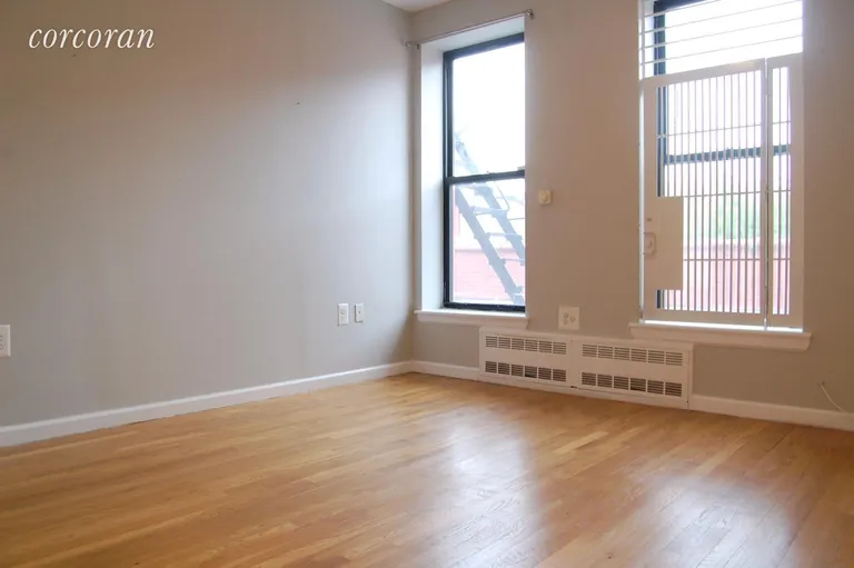 New York City Real Estate | View 420 Classon Avenue, 2A | Bedroom 11'3"x11'2" | View 5