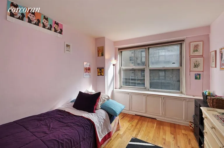 New York City Real Estate | View 444 East 84th Street, 2GH | Bedroom | View 5