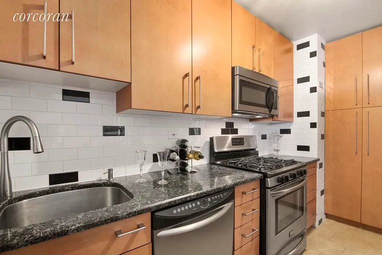 New York City Real Estate | View 555 Kappock Street, 14B | The elements:Granite, Stainless Steel , Maple Wood | View 3