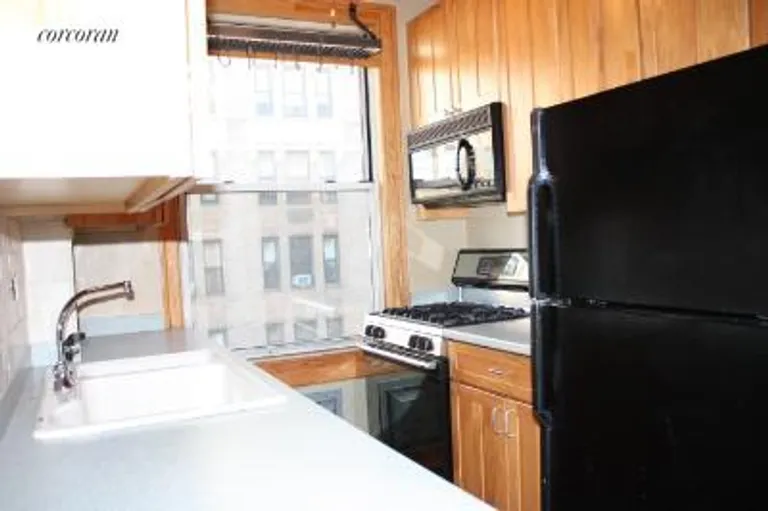 New York City Real Estate | View 677 West End Avenue, 12C | room 3 | View 4