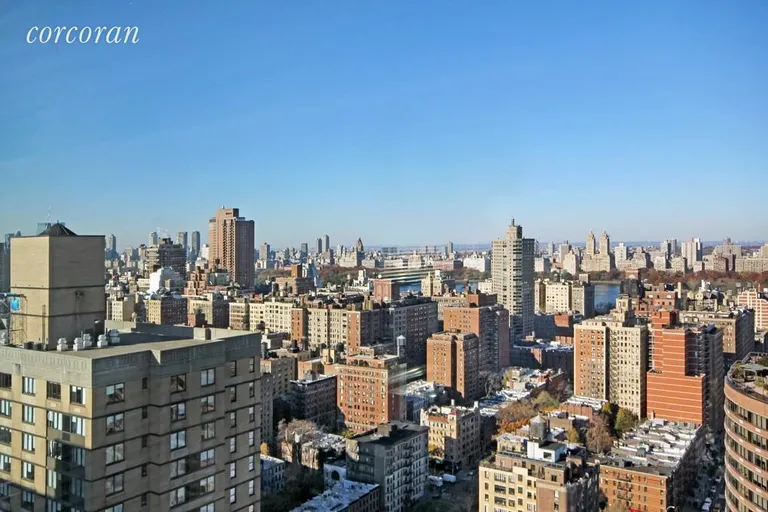 New York City Real Estate | View 215-217 East 96th Street, 40E | room 4 | View 5