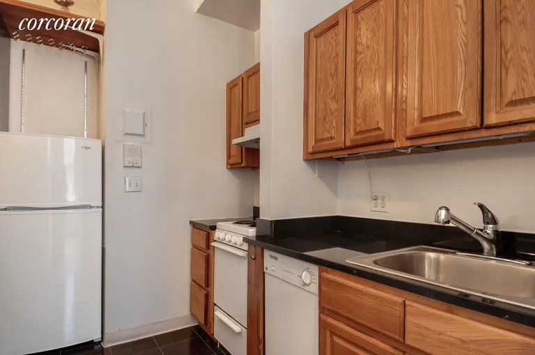New York City Real Estate | View 27 Washington Square North, 5EE | Updated Kitchen with Dishwasher | View 3