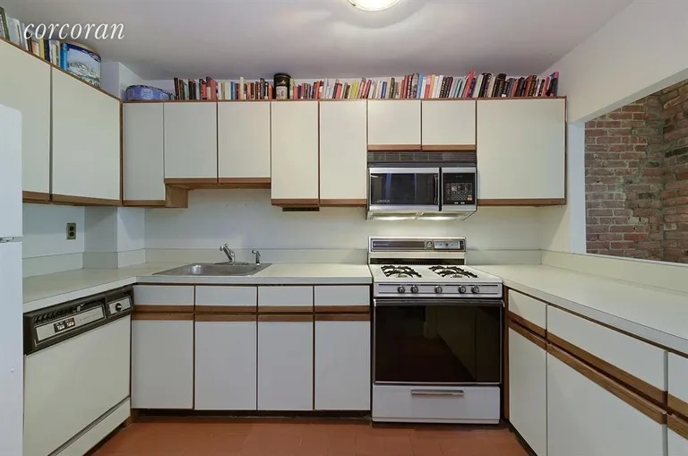 New York City Real Estate | View 312 West 77th Street, 2F | room 2 | View 3