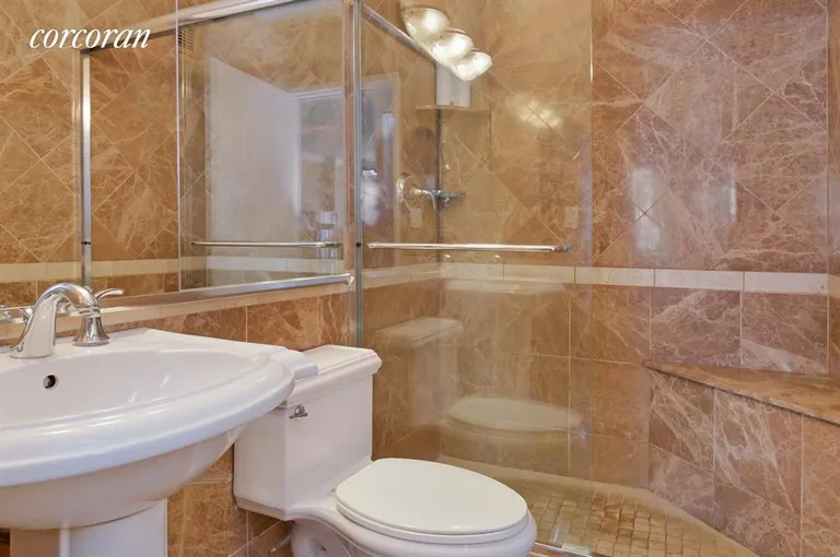 New York City Real Estate | View 300 East 54th Street, 21F | Bathroom | View 4