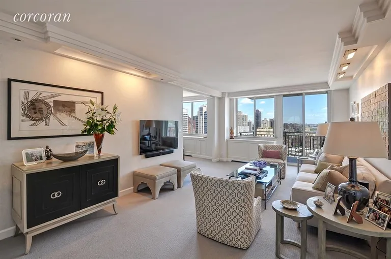 New York City Real Estate | View 515 East 79th Street, 31C | Living Room | View 2