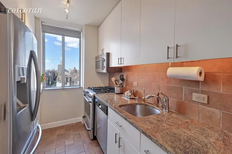 New York City Real Estate | View 515 East 79th Street, 31C | Kitchen | View 6