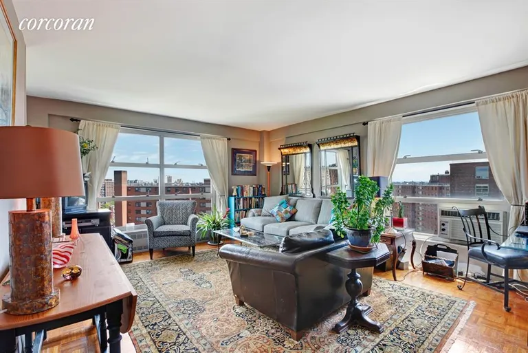 New York City Real Estate | View 80 La Salle Street, 20C | 1 Bed, 1 Bath | View 1