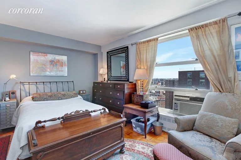 New York City Real Estate | View 80 La Salle Street, 20C | Master Bedroom | View 4