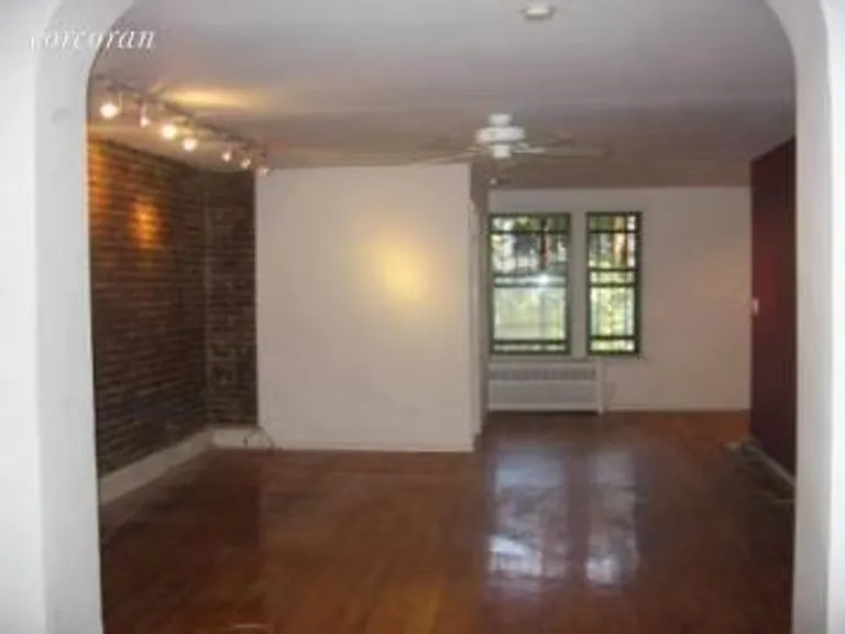 New York City Real Estate | View 148 Willow Street, 1R | 2 Beds, 1 Bath | View 1
