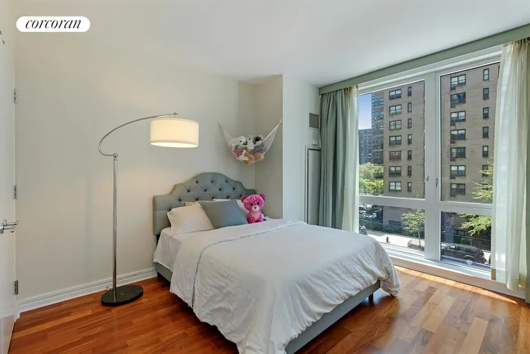 New York City Real Estate | View 200 West End Avenue, 4C | Large 2nd Bedroom with en-suite bathroom | View 6