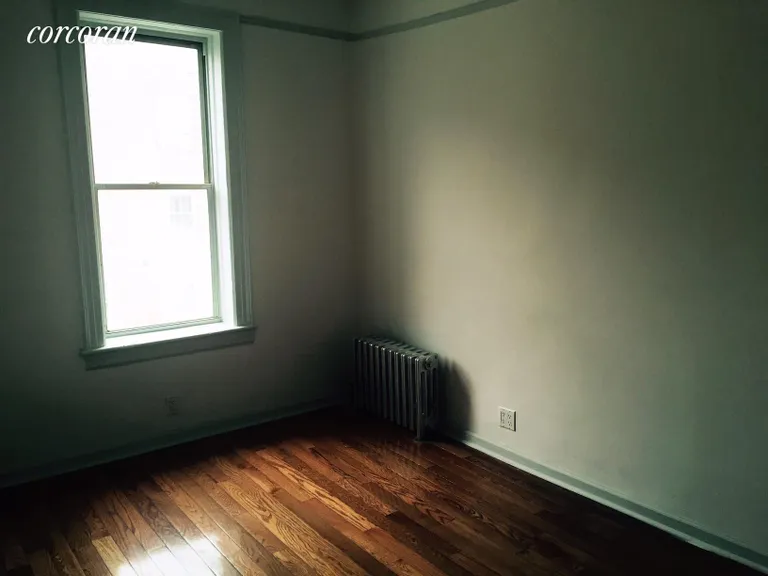 New York City Real Estate | View 160 Franklin Street, 2 | room 4 | View 5