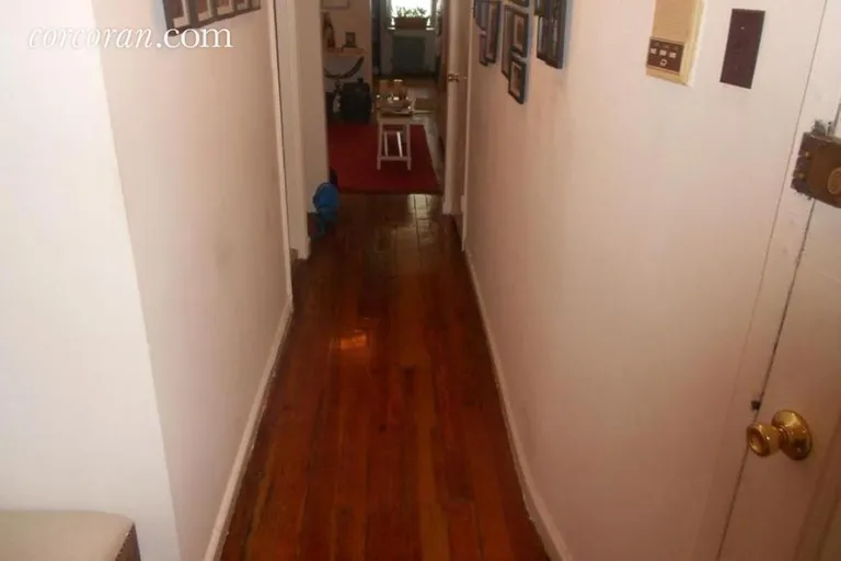 New York City Real Estate | View 179 7th Avenue, 2L | room 3 | View 4