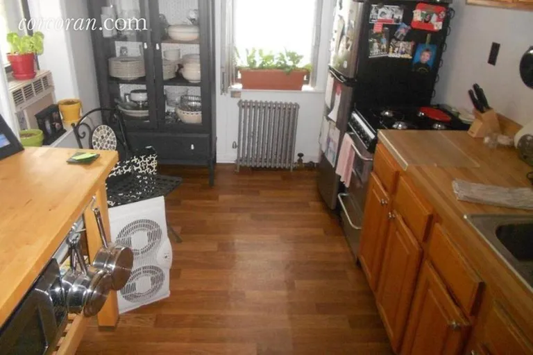 New York City Real Estate | View 179 7th Avenue, 2L | 2 Beds, 1 Bath | View 1