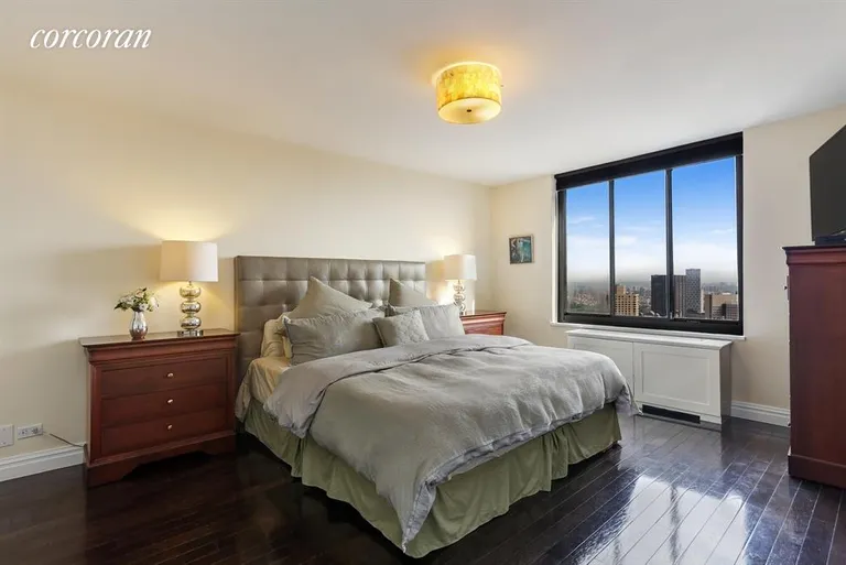 New York City Real Estate | View 115 East 87th Street, 38F | Master Suite with Bathroom and two large closets | View 5