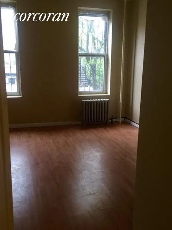 New York City Real Estate | View 1055 Jefferson Avenue, 1 | room 5 | View 6
