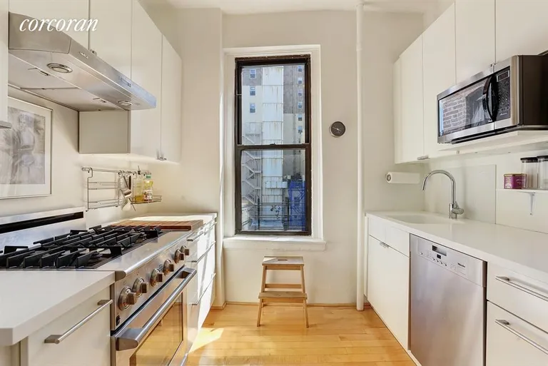 New York City Real Estate | View 175 Claremont Avenue, 52 | Kitchen | View 2
