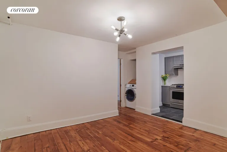 New York City Real Estate | View 163 6th Avenue, Garden | Dining Room | View 11