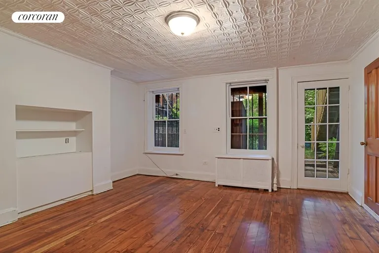 New York City Real Estate | View 163 6th Avenue, Garden | room 3 | View 4