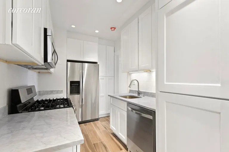New York City Real Estate | View 610 West 110th Street, 9E | Eat-in Kitchen | View 2