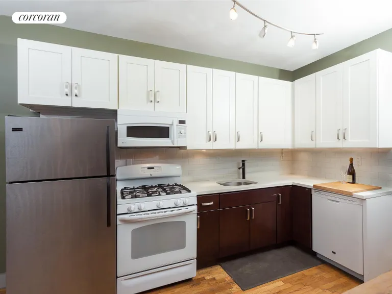 New York City Real Estate | View 299 Tompkins Avenue, 2 FL | room 2 | View 3