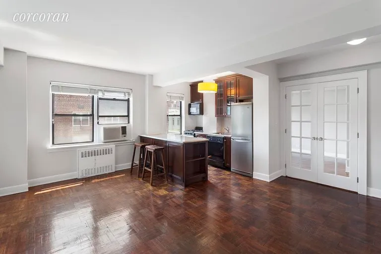 New York City Real Estate | View 241 Sixth Avenue, 7G | 1 Bed, 1 Bath | View 1