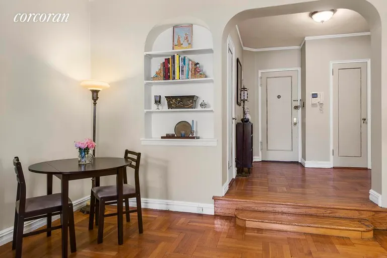 New York City Real Estate | View 225 West 25th Street, 6L | Ample Space for Dining or Usable Deco Foyer | View 2