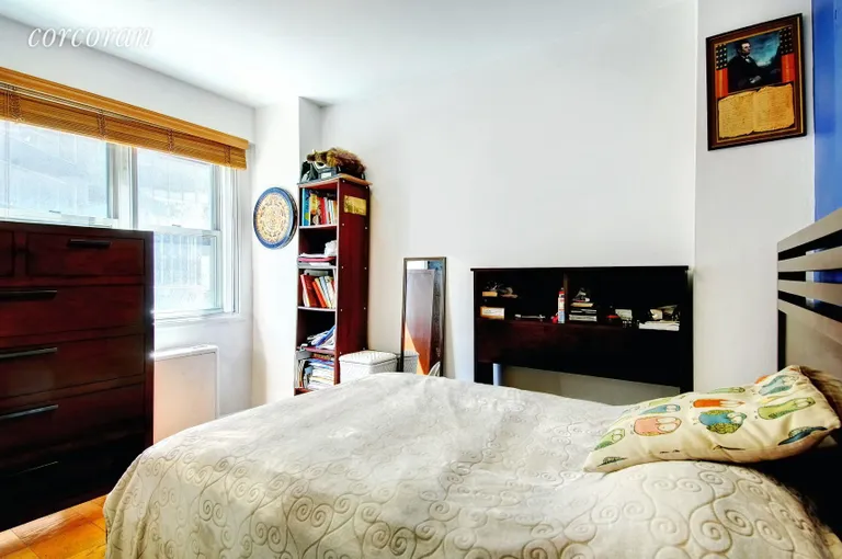 New York City Real Estate | View 211 East 53rd Street, 4J | room 5 | View 6