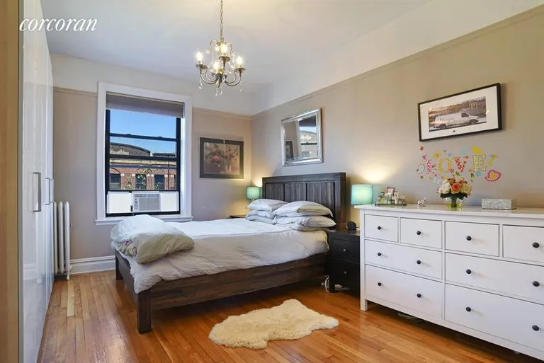 New York City Real Estate | View 255 Eastern Parkway, C11 | LARGE MASTER... | View 5