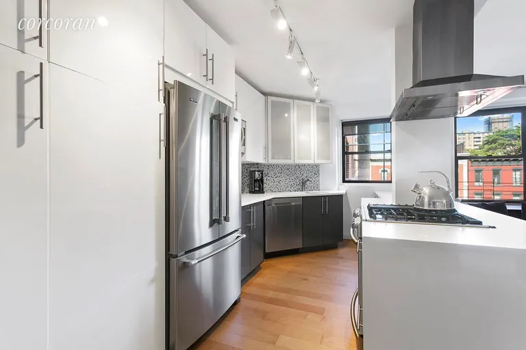 New York City Real Estate | View 165 Clinton Avenue, 5A | room 1 | View 2