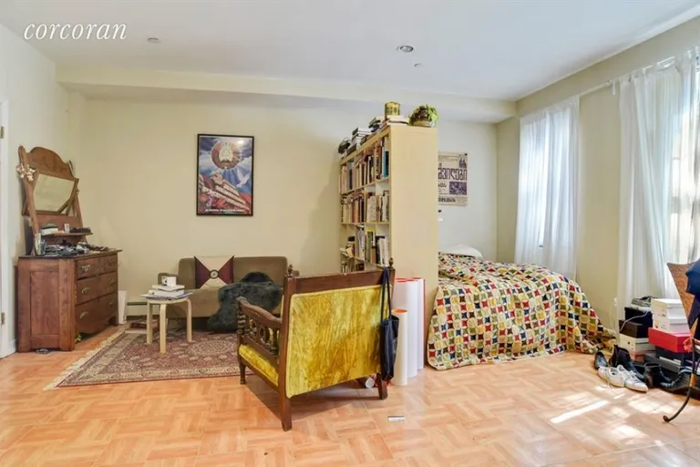 New York City Real Estate | View 27 Irving Place, 1A | Living Space | View 3