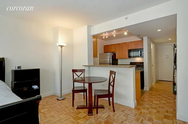 New York City Real Estate | View 1500-1501 Lexington Avenue, 12E | room 2 | View 3