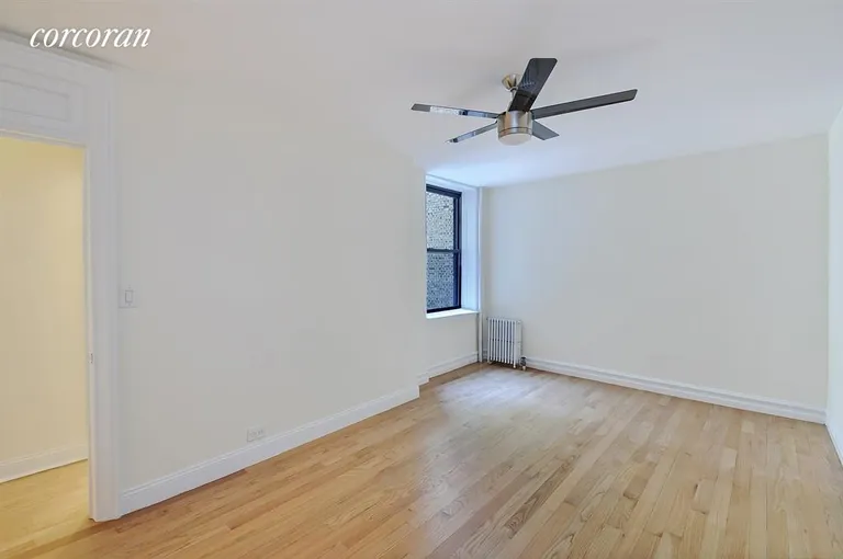 New York City Real Estate | View 860 West 181st Street, 5 | Bedroom | View 4