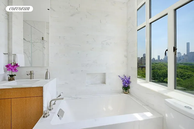 New York City Real Estate | View 211 Central Park West, 10B | Master Bathroom | View 13